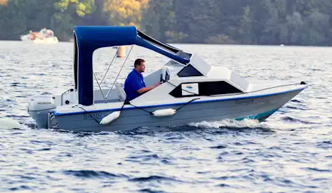 Bootstour über die Havel mit Kapitän auf dem führerscheinfreien Motorboot Sunny 