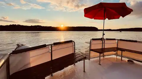 Traumhafter Sonnenuntergang vom Sonnendeck der Schmöckwitz