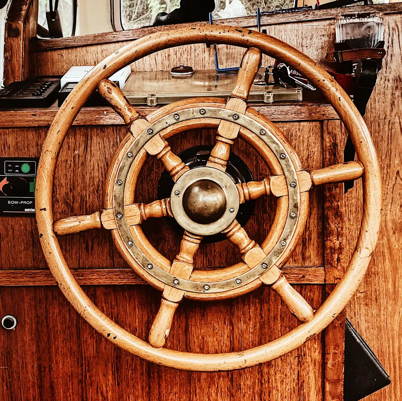 boat rental company