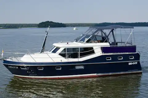 Rent the houseboat Carlotta in Berlin Spandau