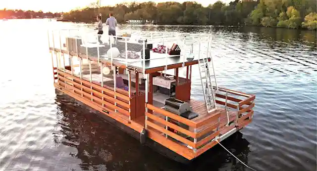 Rent the raft Beluga from Berlin raft rental