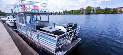 Raft with a slide