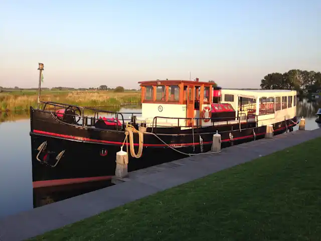 Eventboot Johanna bei Berlin Bootsverleih mieten