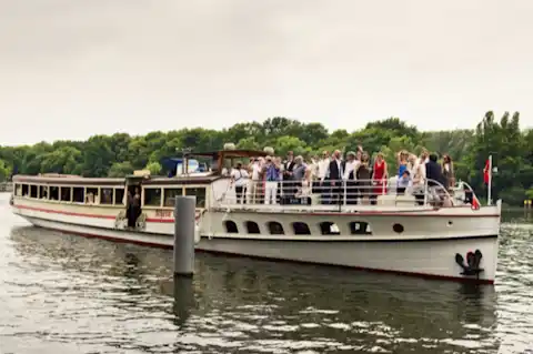 Eventschiff Rhein in Berlin