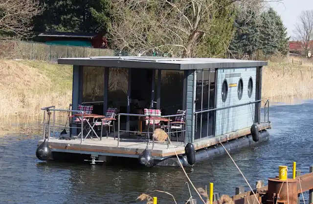 Hausboot Lisa in Werder