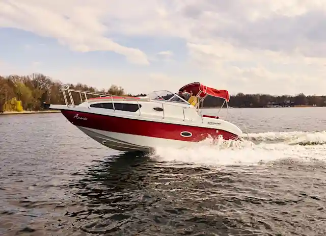 Rent boat in Berlin
