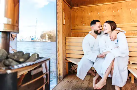 Boat with a sauna in Berlin